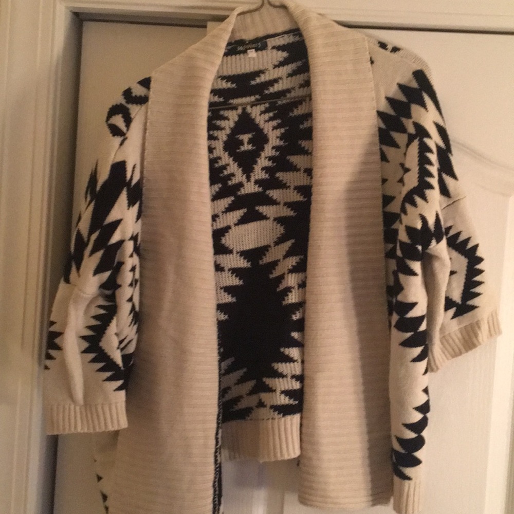 Black and beige shawl